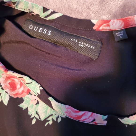 Guess floral skirt - Picture 2 of 5